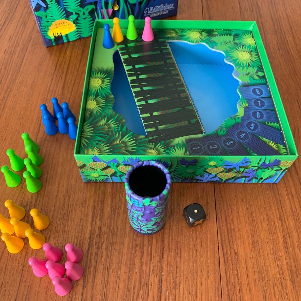 チャオチャオを遊んでいる様子